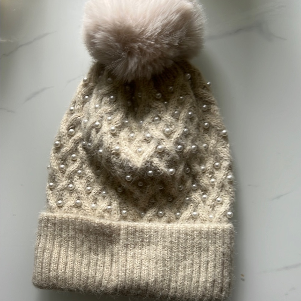 Beige Knit Beanie with Pom Pom and Pearls